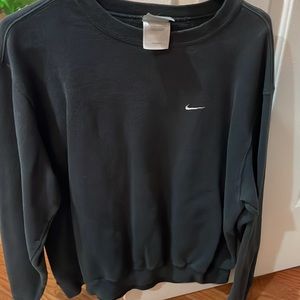 Medium Nike crewneck